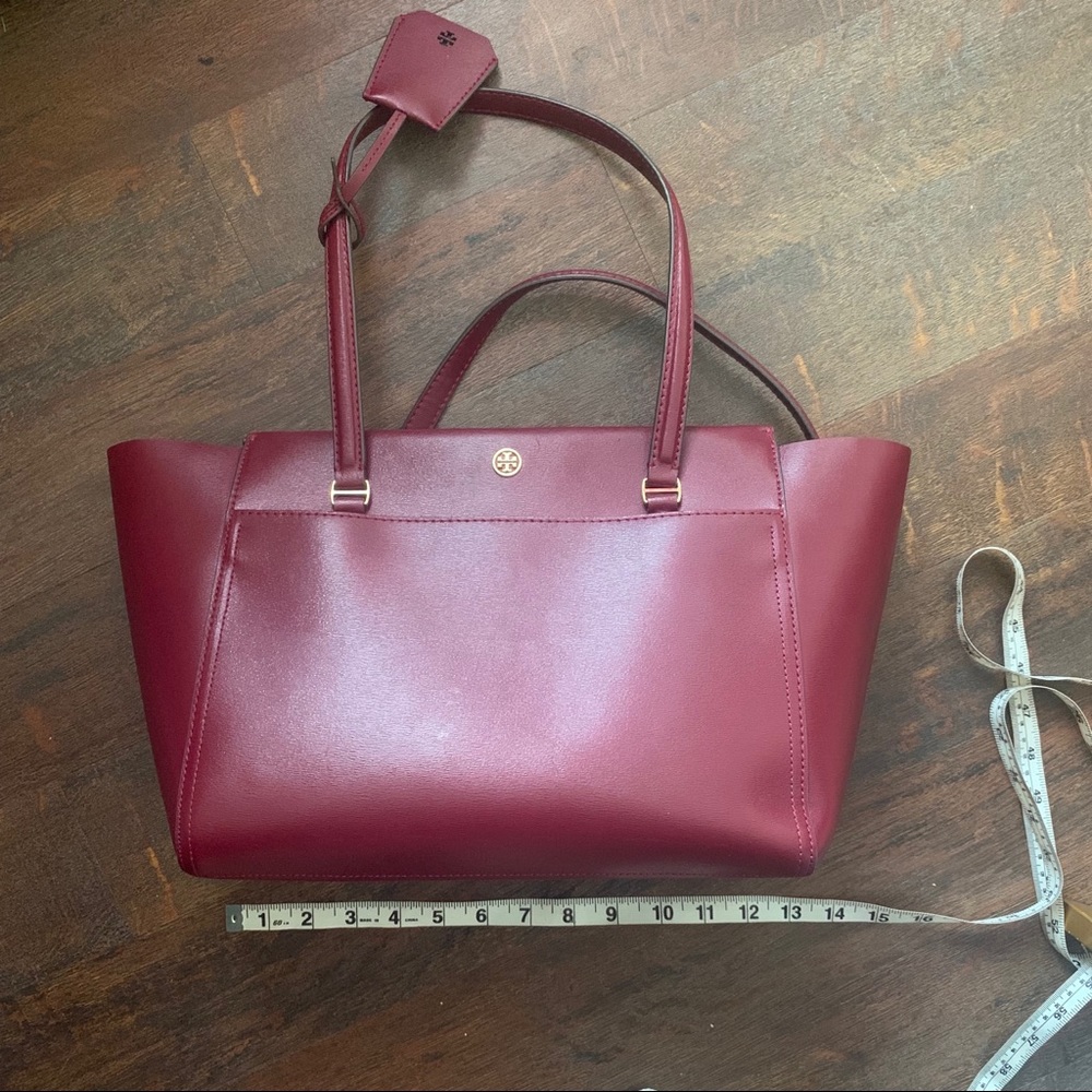 Tory Burch Classic satchel - Picture 7 of 9